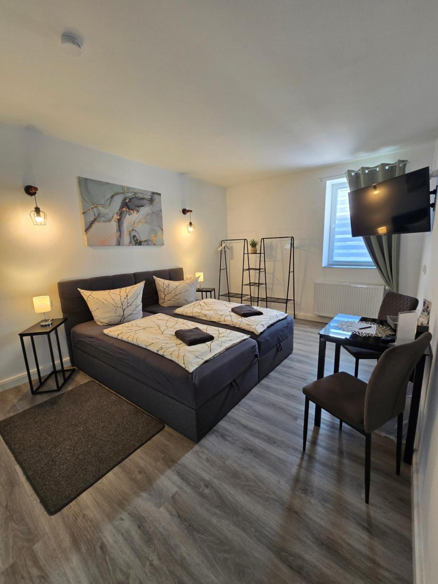 Airbnb, Moderne, Ruhige Und Helle Doppelzimmer, Naehe Magdeburg, A14 & A2 Dahlenwarsleben Zewnętrze zdjęcie