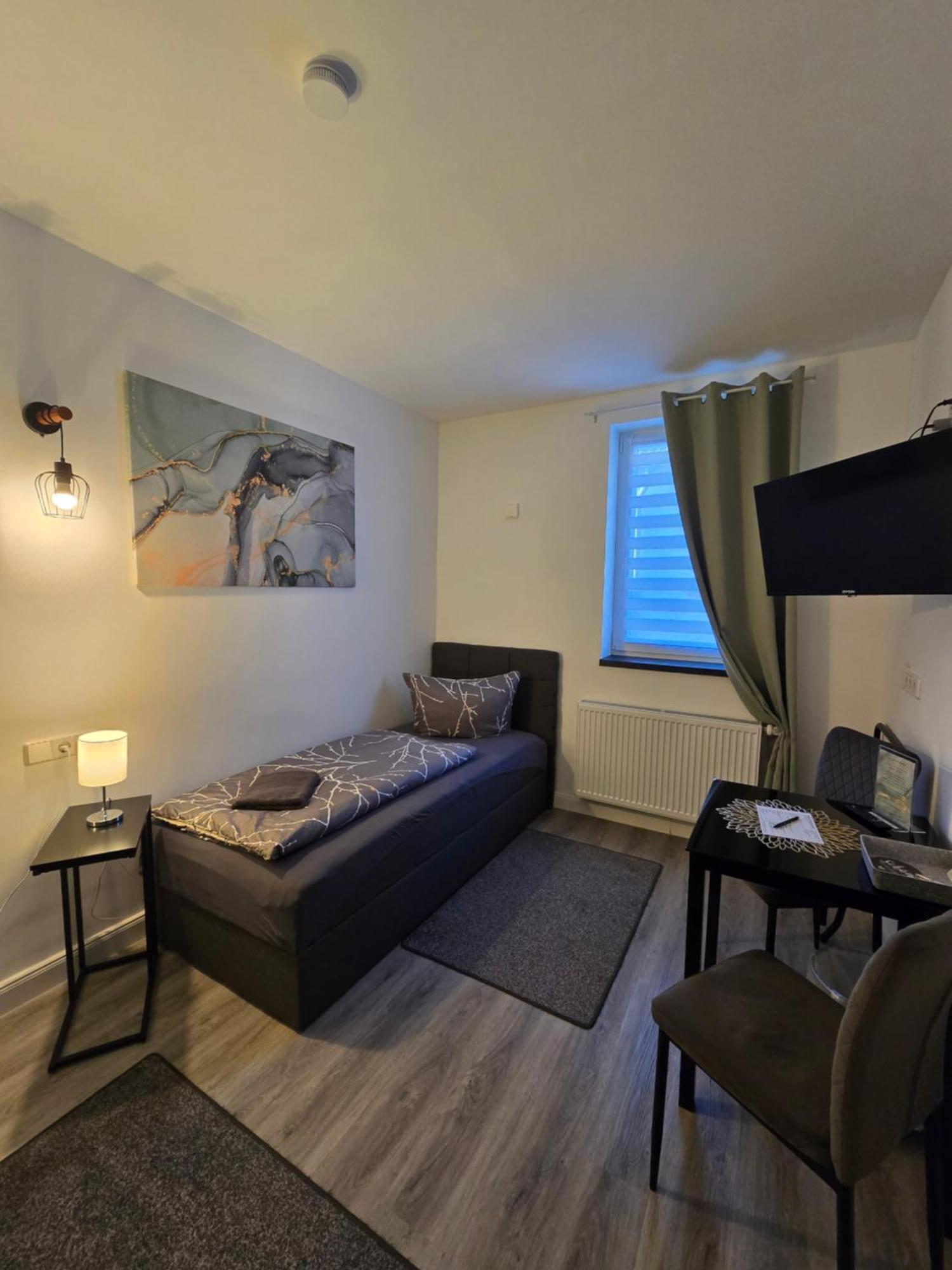 Airbnb, Moderne, Ruhige Und Helle Doppelzimmer, Naehe Magdeburg, A14 & A2 Dahlenwarsleben Zewnętrze zdjęcie