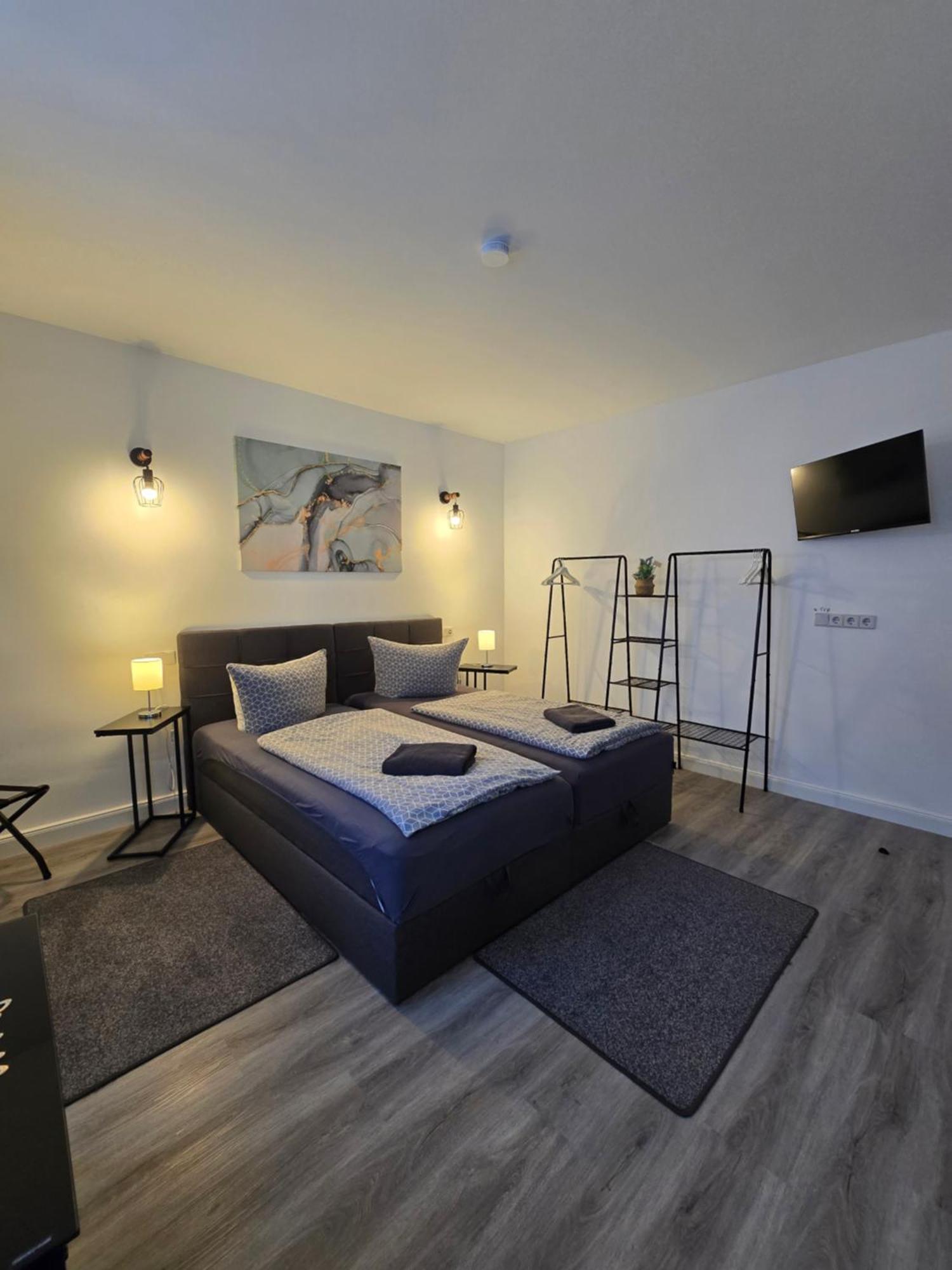 Airbnb, Moderne, Ruhige Und Helle Doppelzimmer, Naehe Magdeburg, A14 & A2 Dahlenwarsleben Zewnętrze zdjęcie
